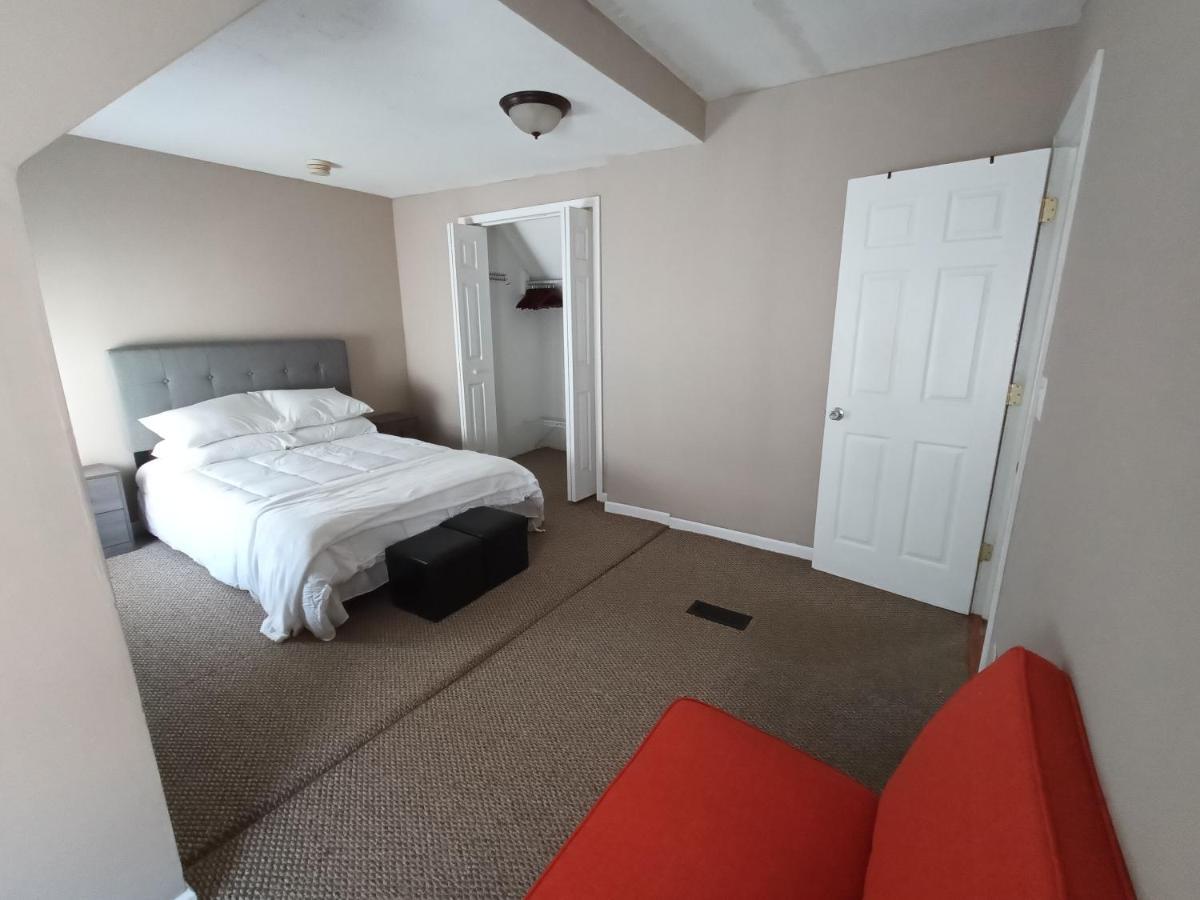 Cozy Updated 3-Br Apartment Near Peace Bridge Buffalo Exterior foto